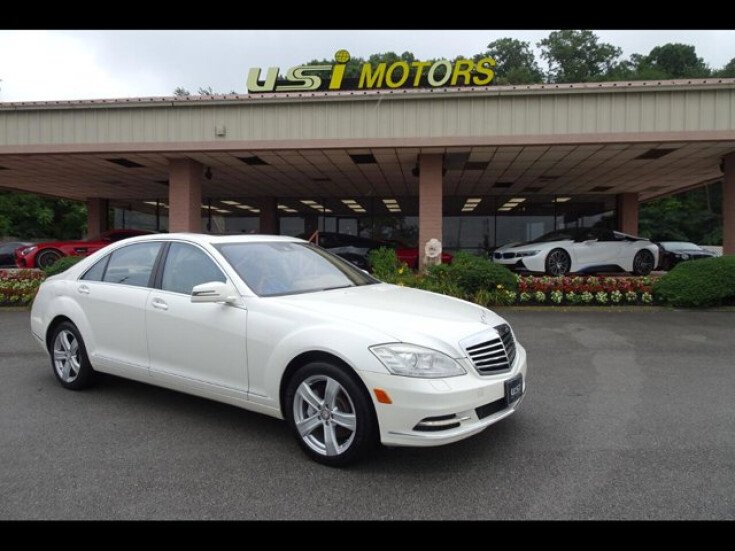 Thumbnail Photo undefined for 2011 Mercedes-Benz S550